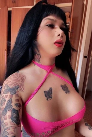 Ts Dolce Megan — 1 / 6