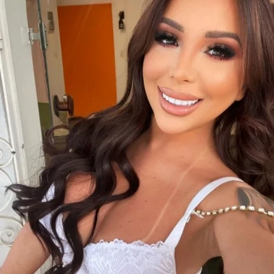 Mickey, Escort, Paris