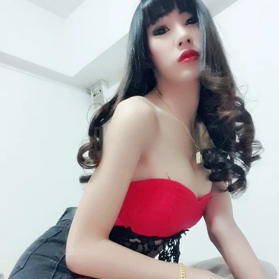 Ealla Saki, Escort, Dubai