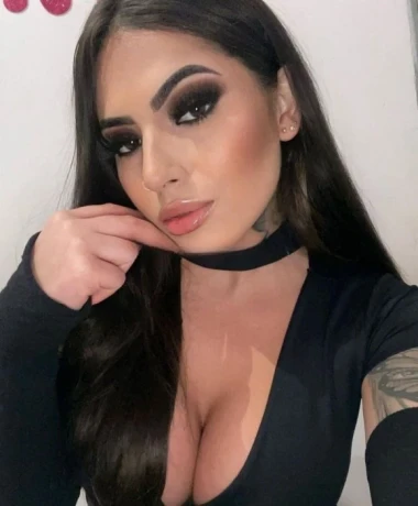 Alexina — 2 / 5