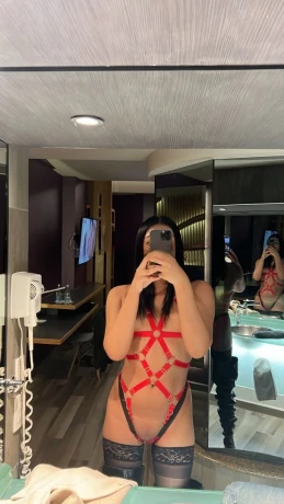 Ximena Vinalay — 1 / 12