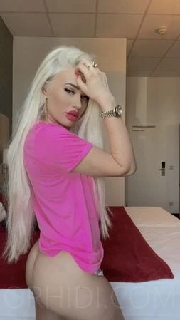 Barbie — 2 / 10