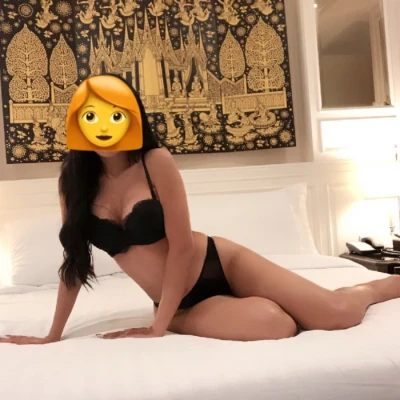 Apple, Escort, Bangkok