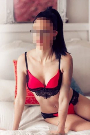 Susi - Kleine Nymphomanin — 2 / 3