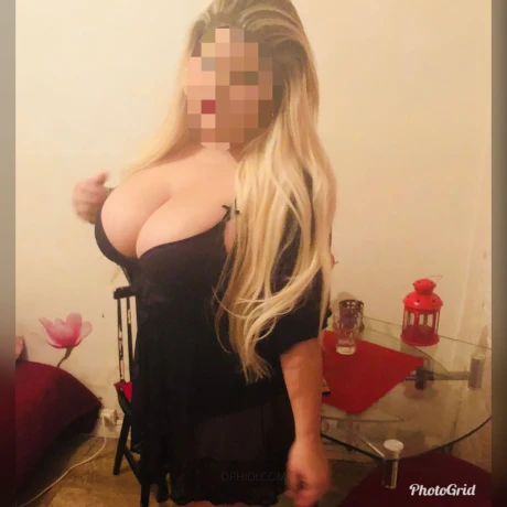 Lola Benvenutti — 2 / 4