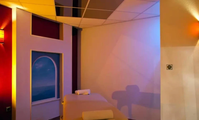 De Mooiste Massagesalon Met Een Erotisch Tintje — 5 / 6