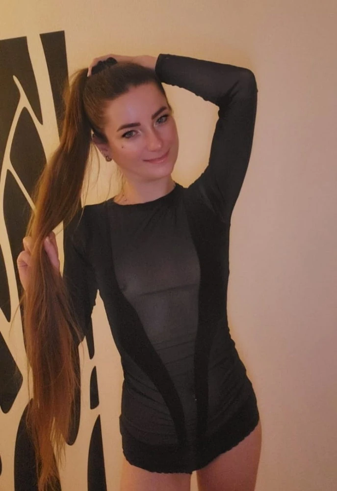 Laura-Massage-Königin — 12 / 18