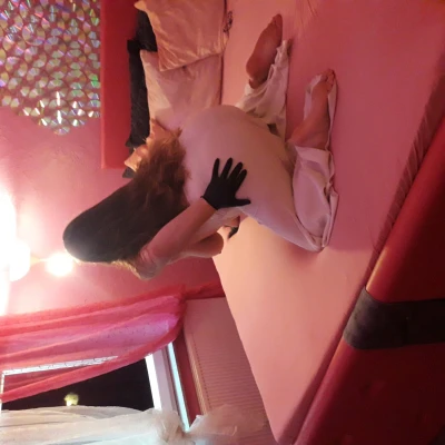 Himbeerherz, Escort, Lugano