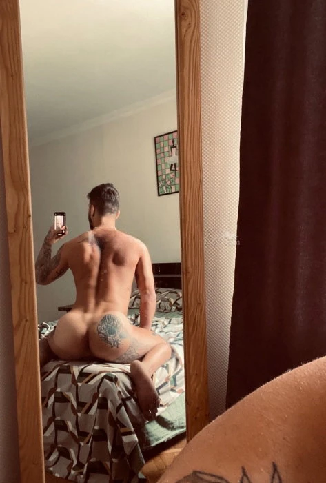 Nicolas — 6 / 12