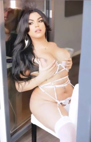 TS RUBI MONSTERHORSE — 4 / 16