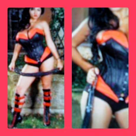 Jenny Violetta — 2 / 3