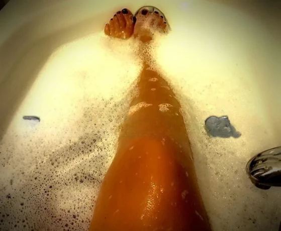 Sensual Cloë — 2 / 3