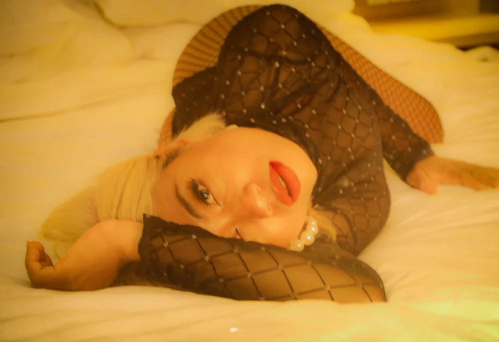 Iriana — 2 / 4
