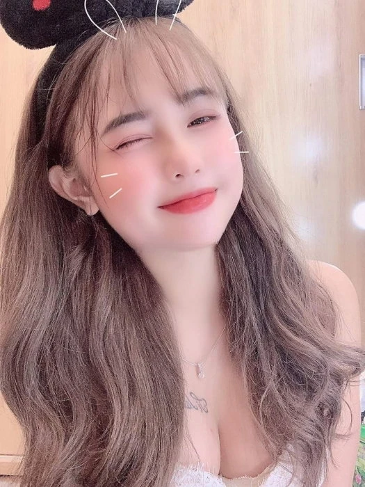 Lala — 2 / 3