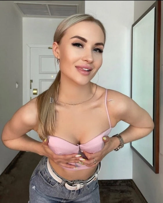 Veronika, Escort, Paris