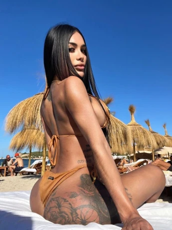 Karelys Ruiz — 10 / 12