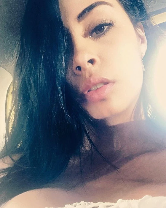 Mariana — 7 / 9
