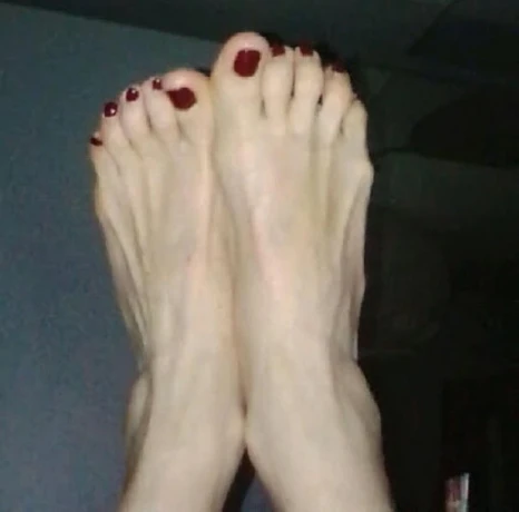 Rosa privat hingebungsvolle MILF — 2 / 5