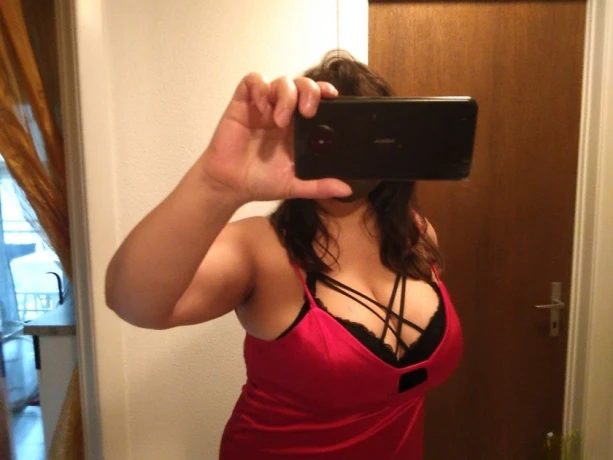 Harige Muschi — 1 / 4