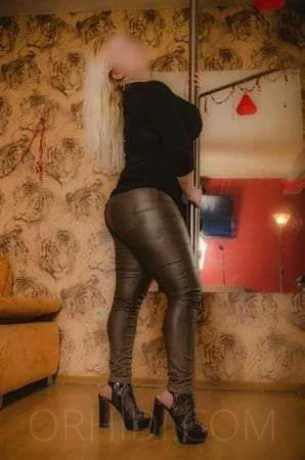 Nelly WIEDER DA - Im Haus17 — 4 / 5