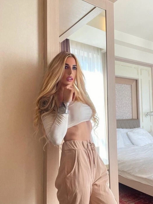 Yasmin — 4 / 5
