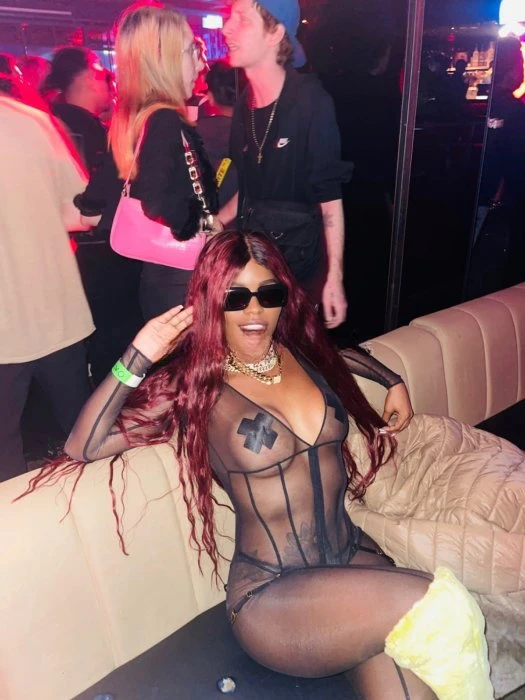 Ashanti — 6 / 8