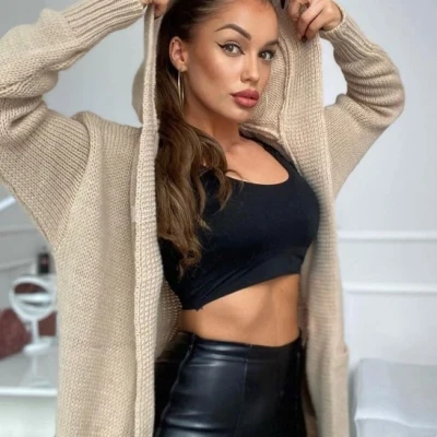 Tress, Escort, Istanbul