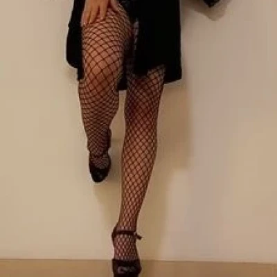 Delia, Escort, Hanau am Main