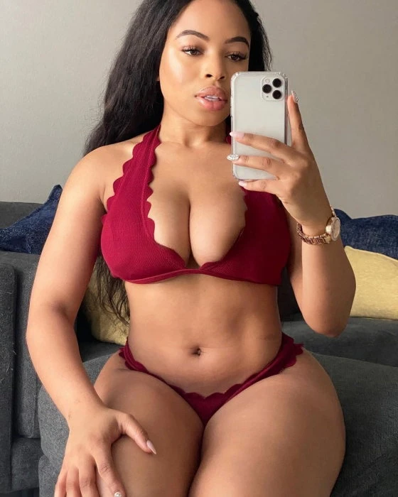 Tasha, Escort, Sohar