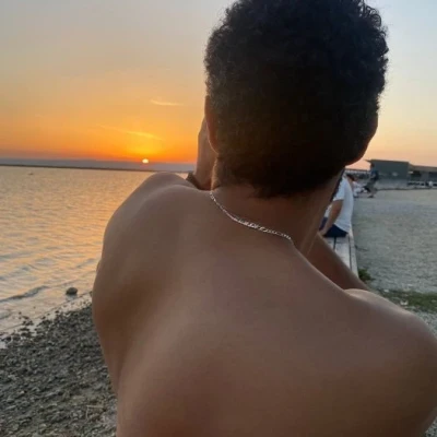 Rafiki, Escort, Vienna