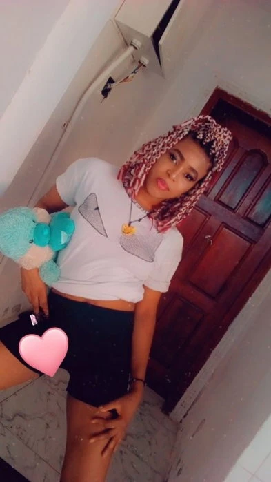 Dammy, Escort, Al Wukayr