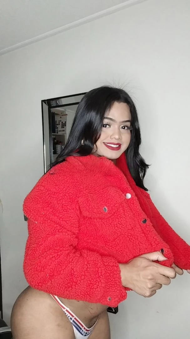 Valentina — 4 / 9