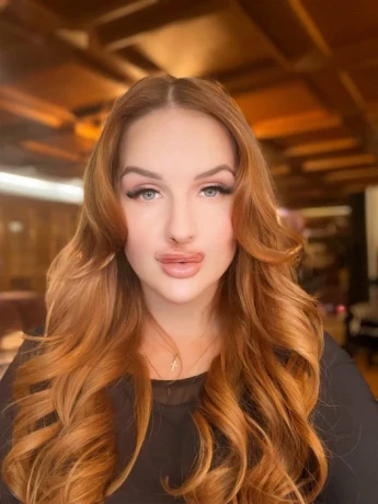 Dominatrix Cassandra — 5 / 14