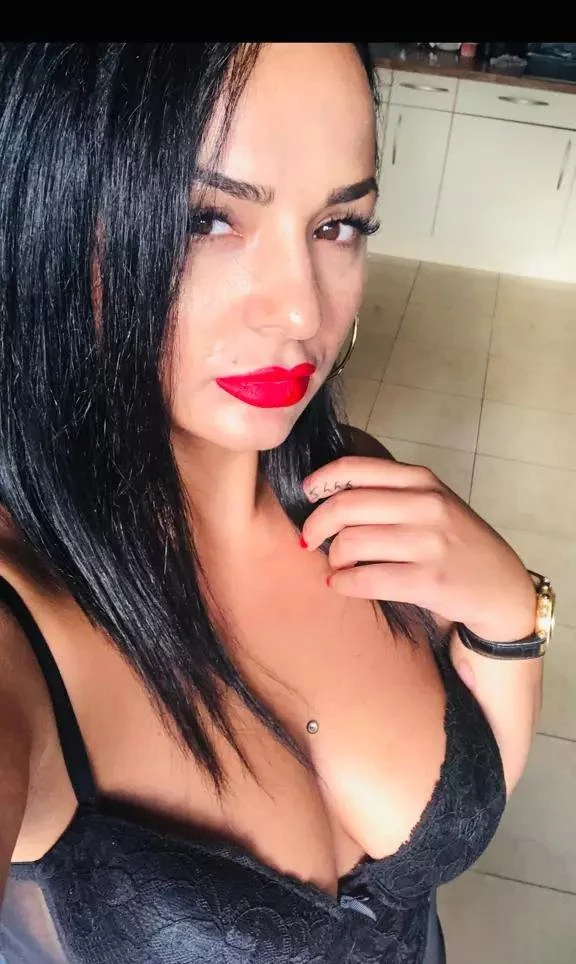 Geile Meid Ruby Ontvangt In Maasmechelen Prive Discreet, Escort, Maasmechelen