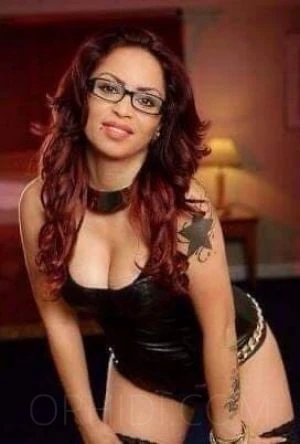 ArianaXXX — 4 / 7