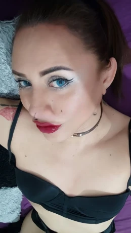 Jessi Lucienne — 1 / 12