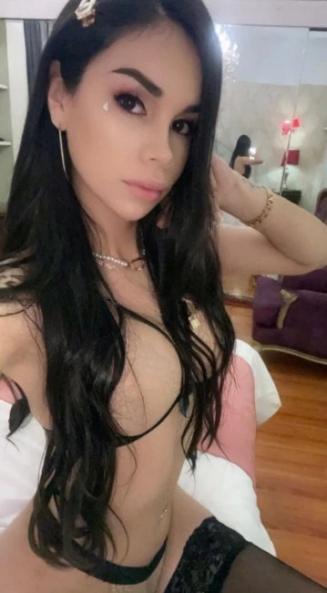 Alessia134 — 3 / 21
