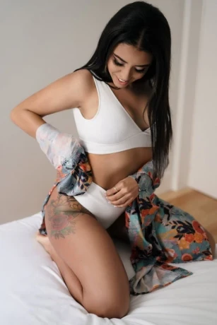 Sophia Massage — 4 / 5