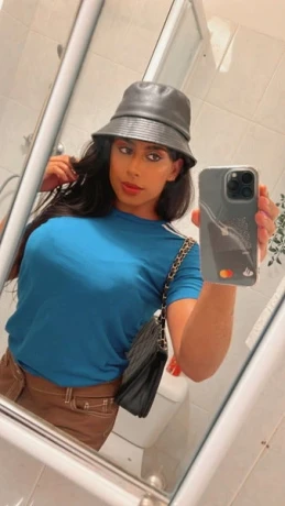 TS Jade Garcia — 2 / 6