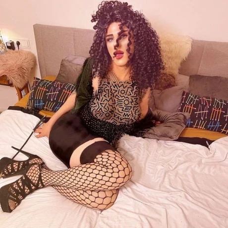 Trans Rio Van Lopez — 14 / 16