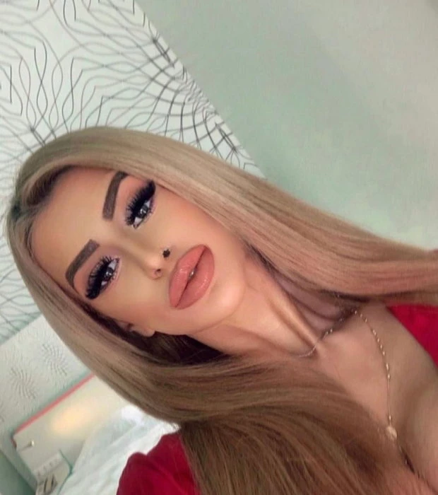 Emma — 4 / 6