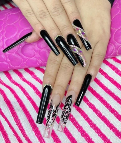 Jimena aparicios — 7 / 8