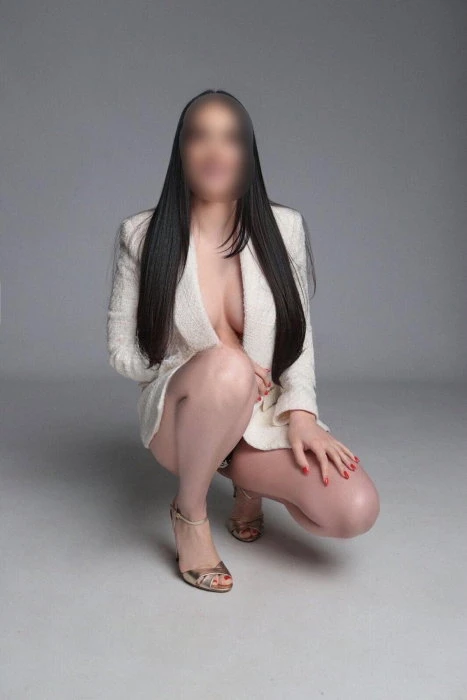 Teresa — 2 / 5