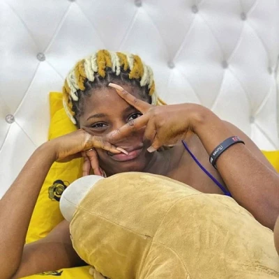 Trasha Mina, Escort, Al Farwaniyah