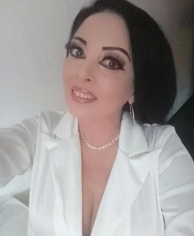 Sweetviviana — 3 / 12