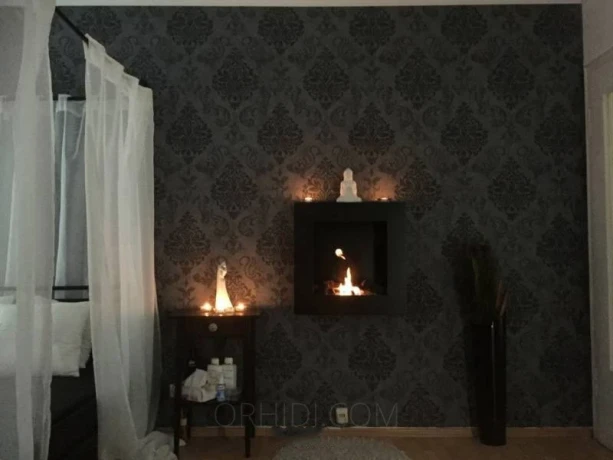 Apartment Prive Escort — 2 / 3