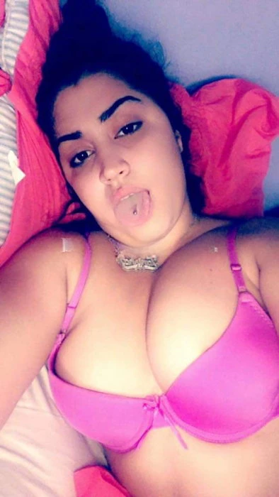 Emma — 2 / 3