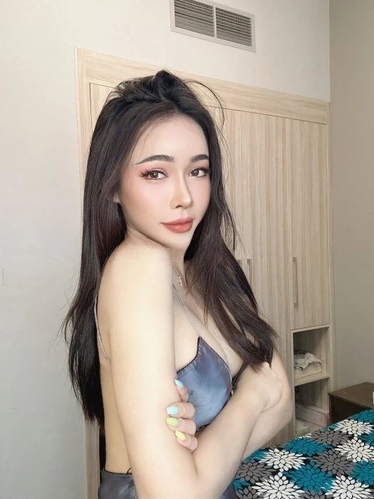 Jenny — 5 / 11