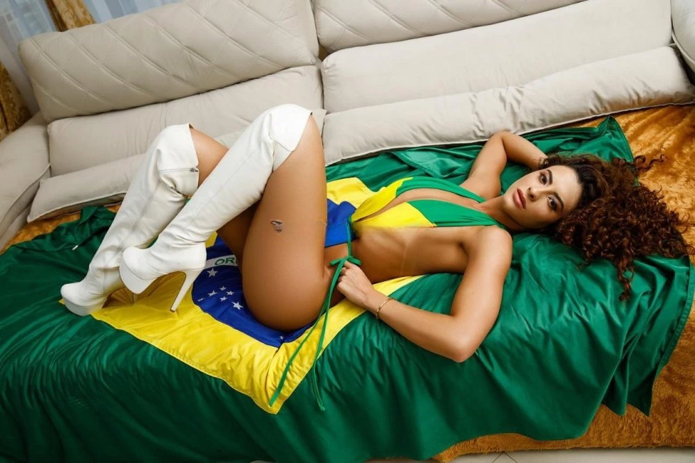 Luiza — 4 / 8