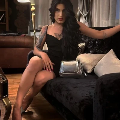 Fox G, Escort, Vienna